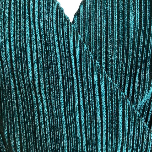 Torrid Size 3 Wrap Around Dress - Picture 2 of 7